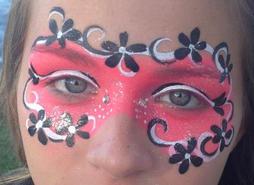 JoAnna Esposito Festival Face Painter in Tampa St Petersburg Florida CT USA pink and black mask